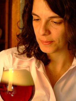 Extra-malte traz a Porto Alegre a beer sommelier Cilene Saorin Extra-malte traz a Porto Alegre a beer sommelier Cilene Saorin